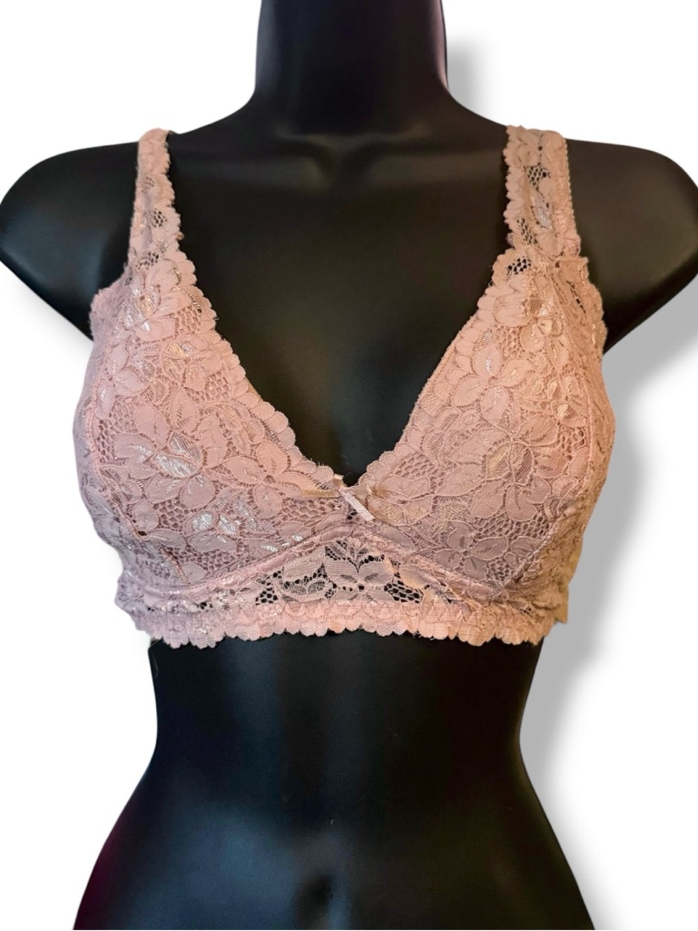 Shear Shapewear rose lace pullover bra